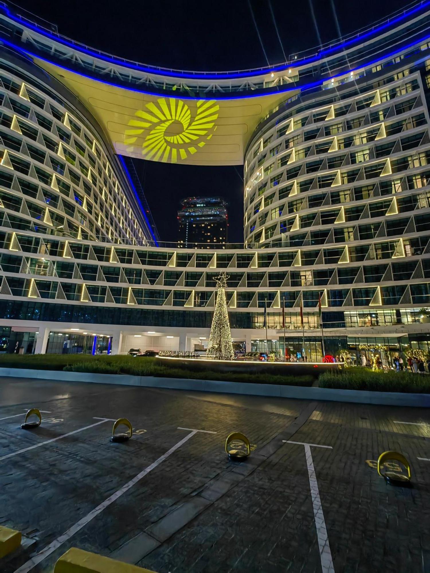 7 Palm Jumeirah Dubai Exterior photo