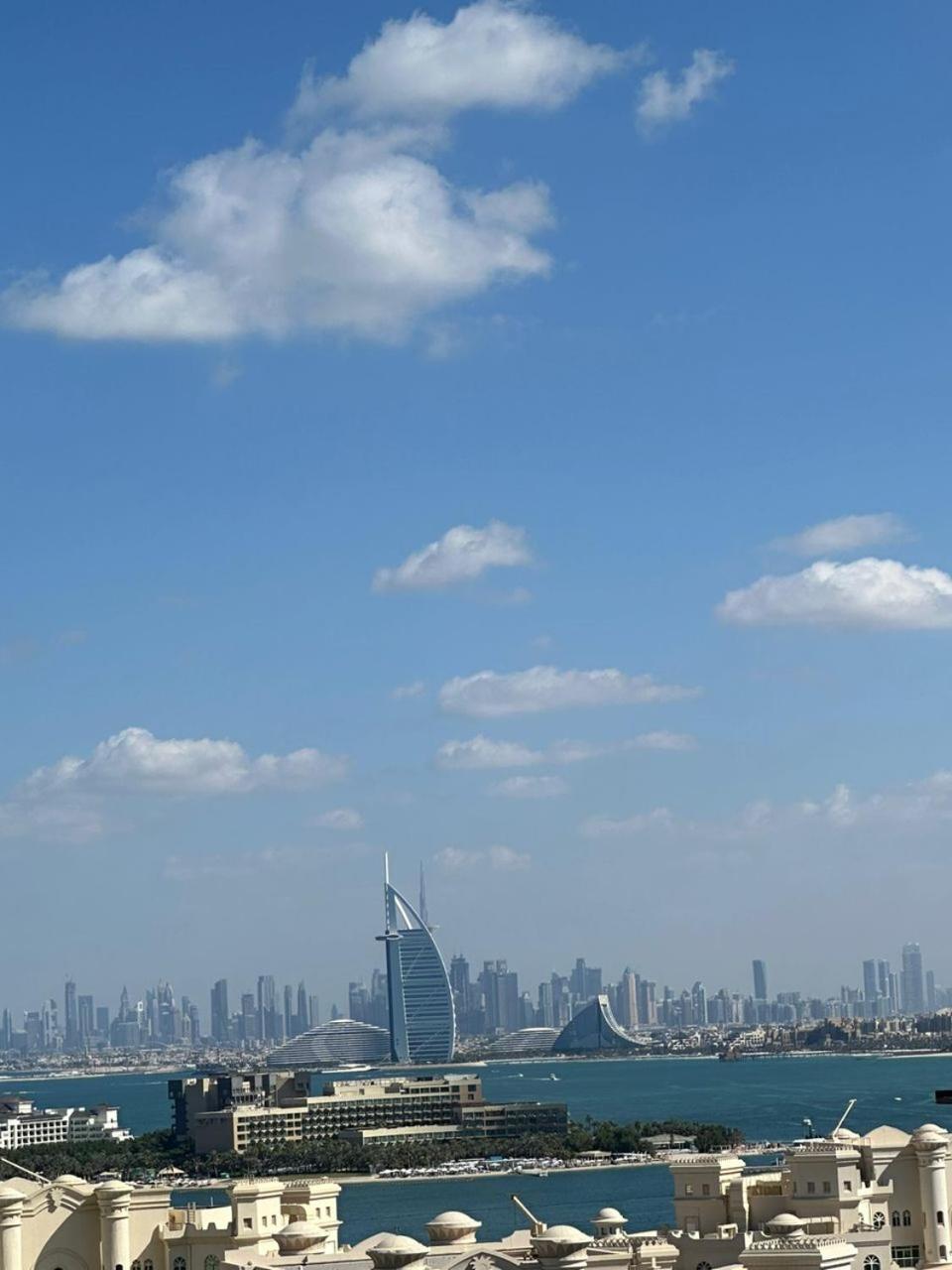 7 Palm Jumeirah Dubai Exterior photo