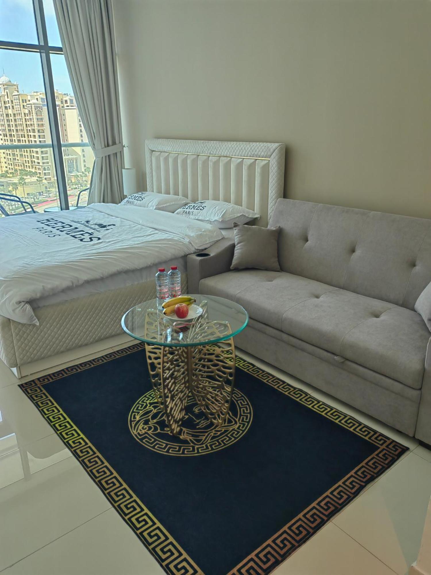 7 Palm Jumeirah Dubai Exterior photo